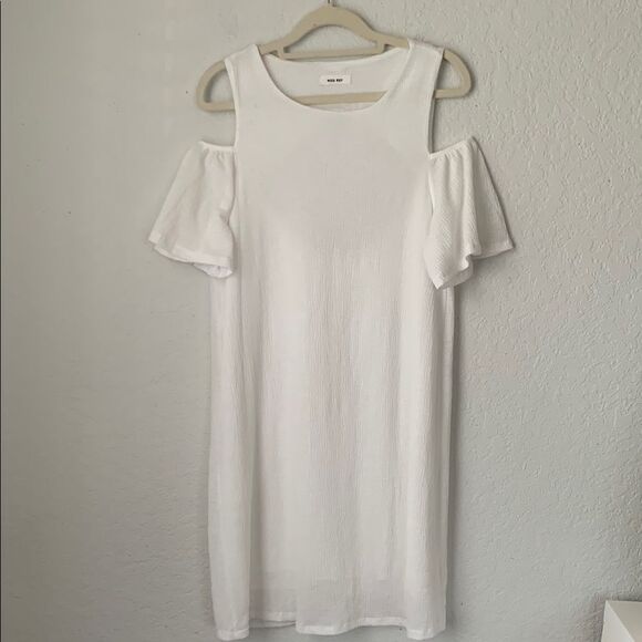 Mod Ref Textured White Fabric Cold Shoulder Open Back Dress Size M - Picture 1 of 8